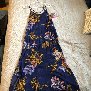 NWT navy and floral maxi dress size M